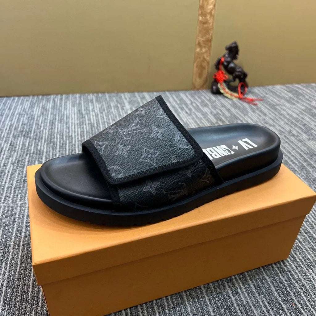 Z5YE47 Popular Slippers