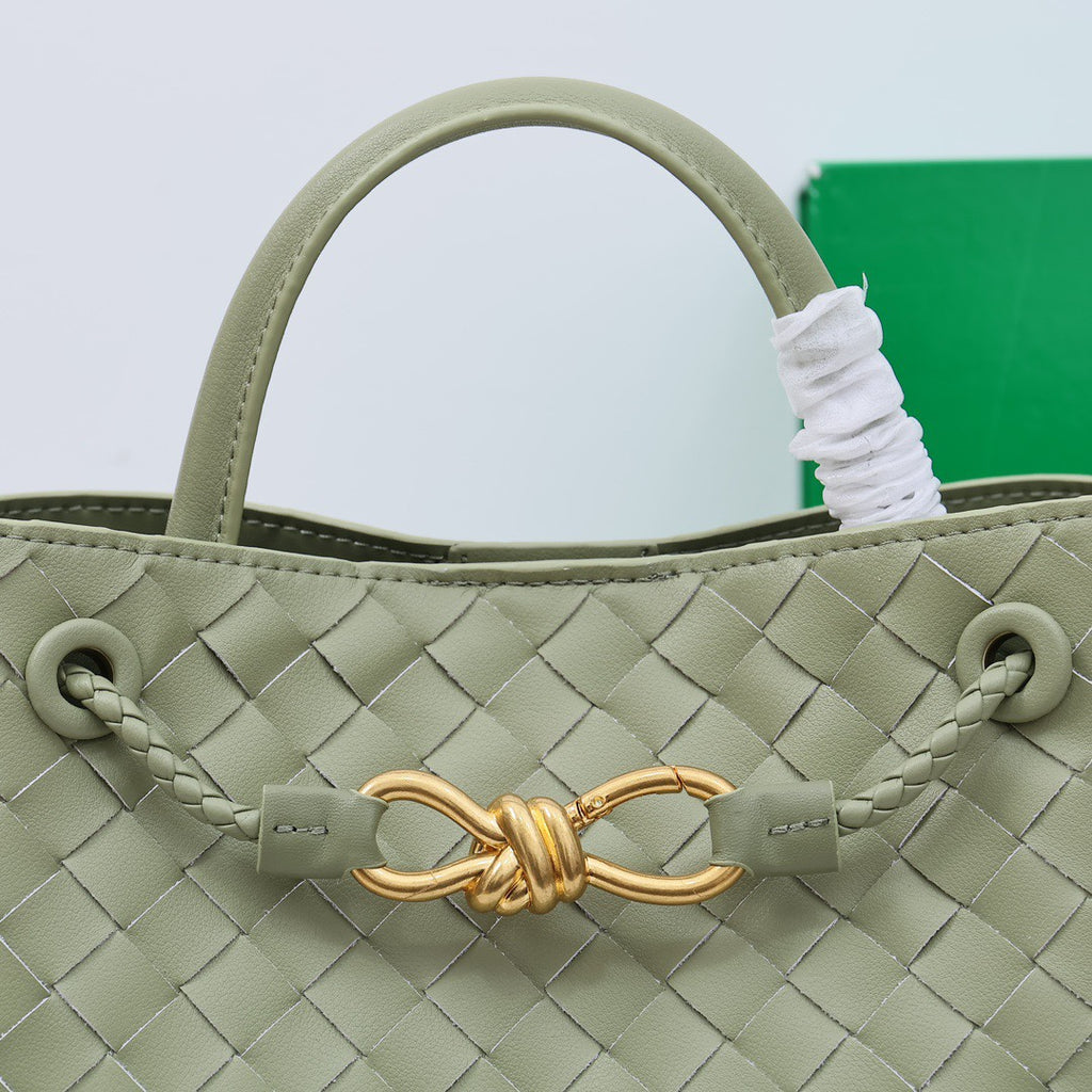 B1X104A80 Popular  leather bag