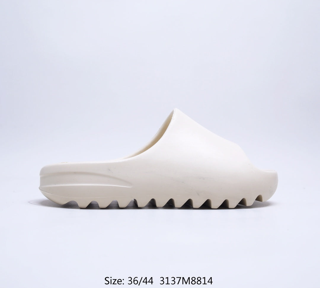 Z4A32 Popular shoes