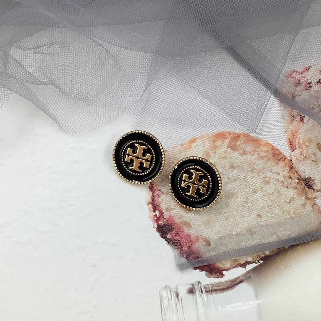 X1Z54A467E Popular  Earrings