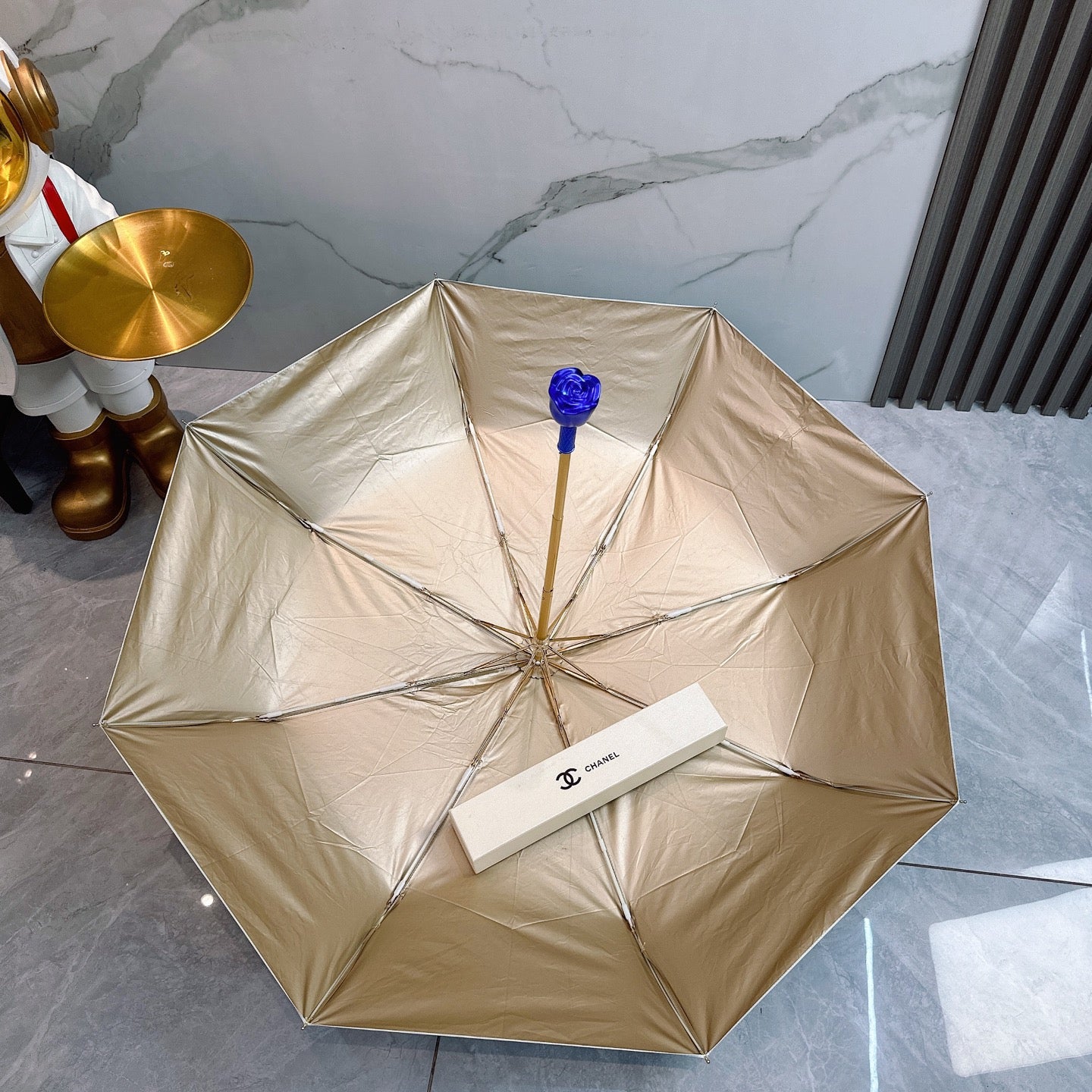 J1R85C114 Popular UV resistant umbrella