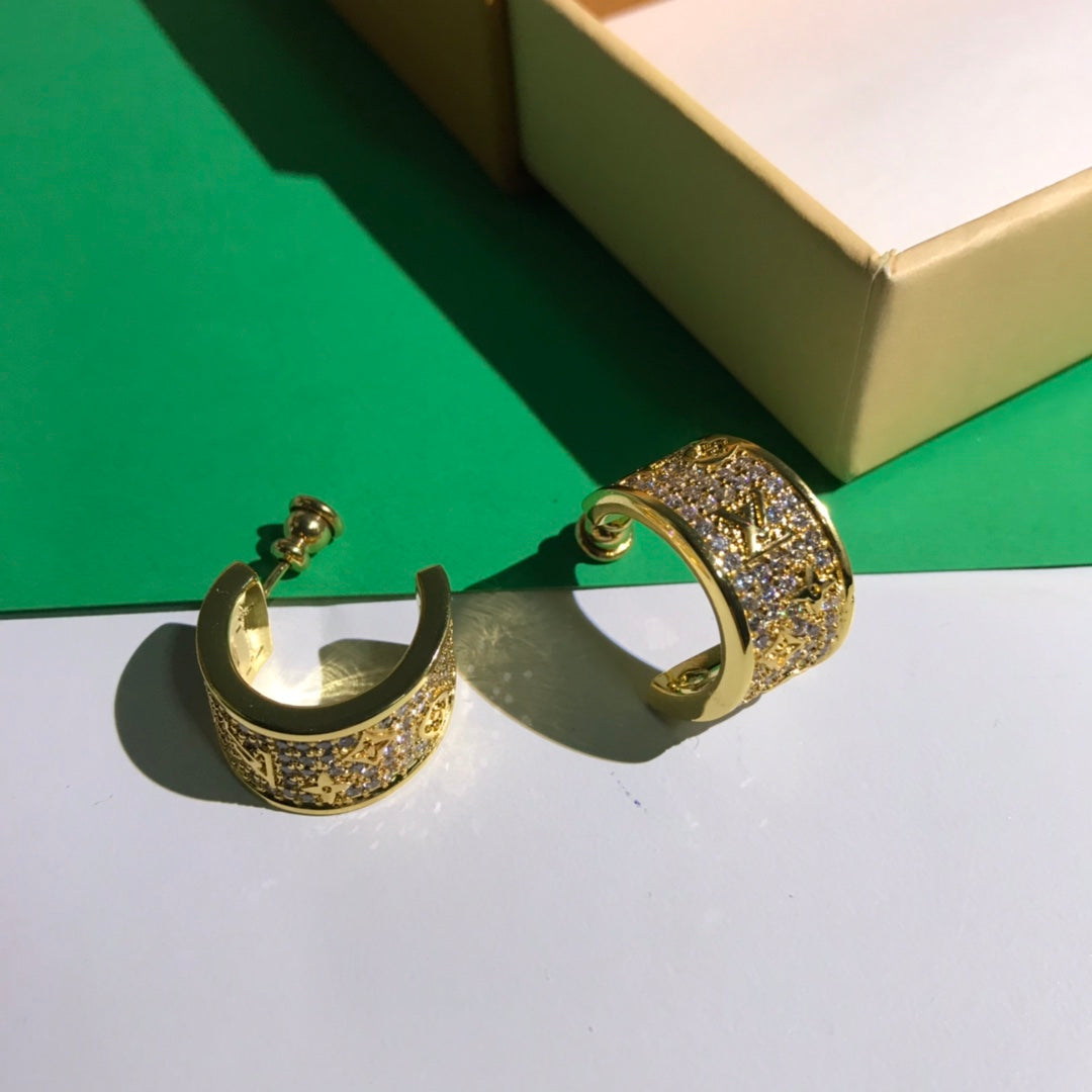 X1Y93E351E Popular  Earrings