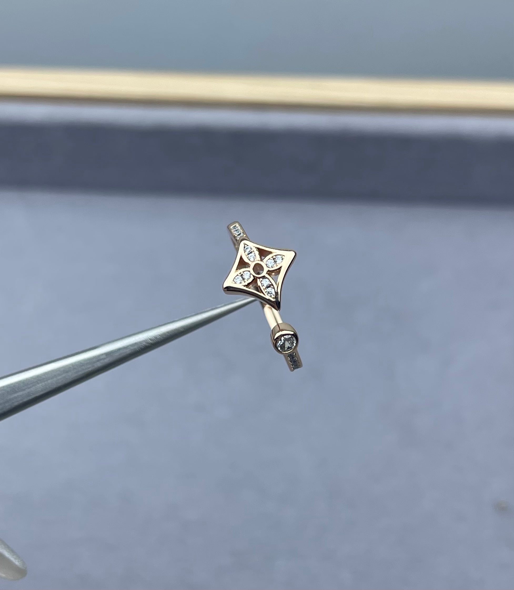X5N76E58J Popular Rings