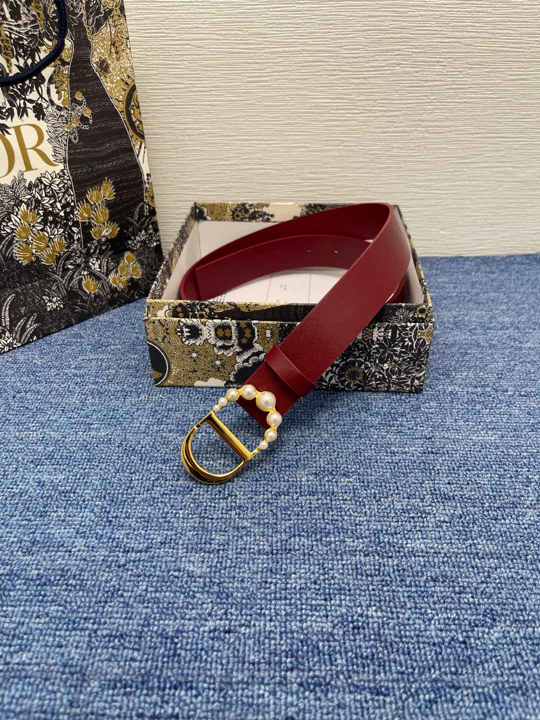P1R55D200 Popular   High quality belt With full package