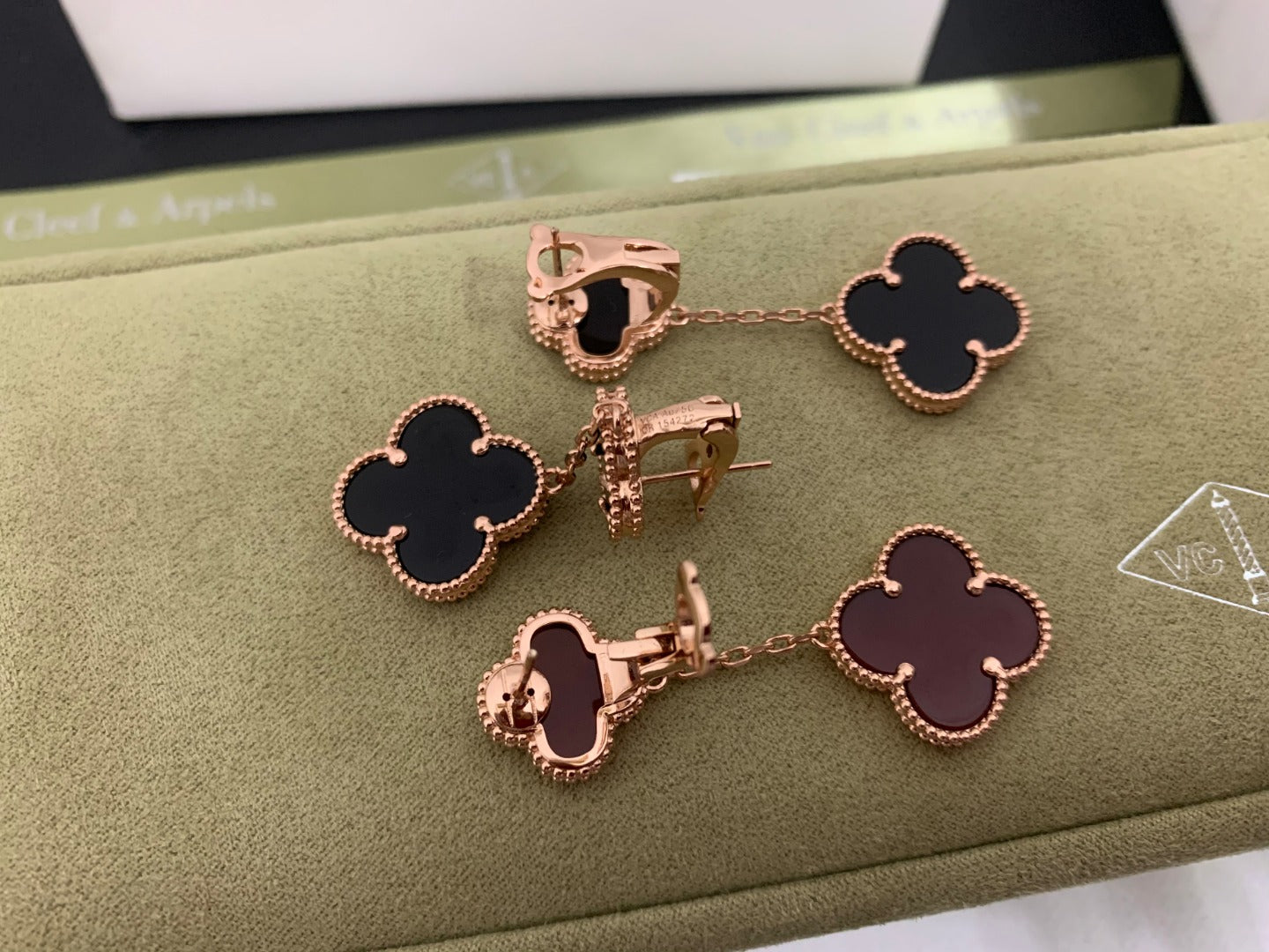 X5X63VA188E Popular   Earrings