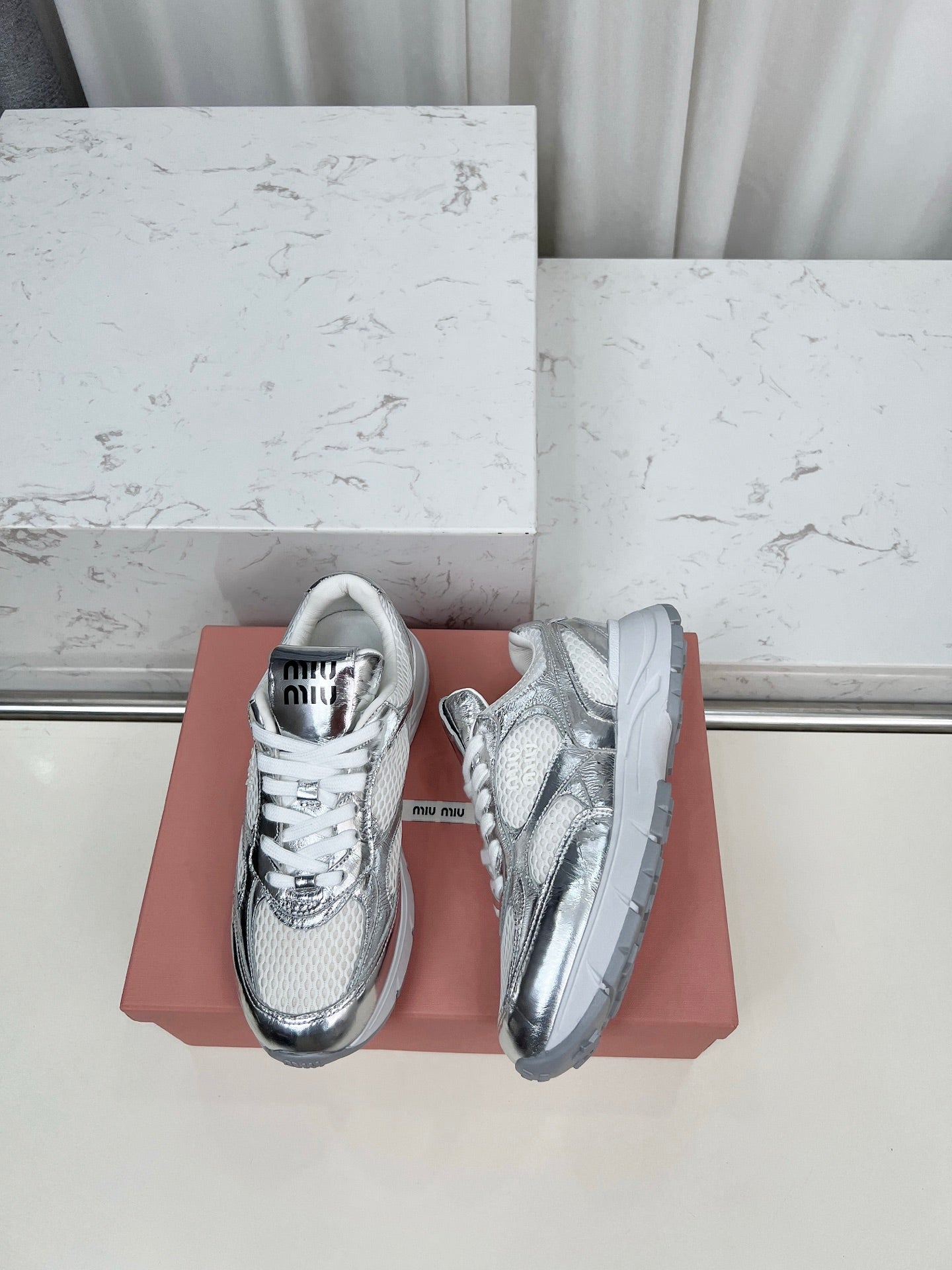 Z2Z85A47  Popular high quality shoes