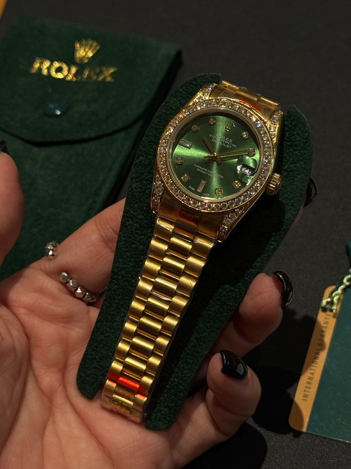 L1R36L15 Popular Watches