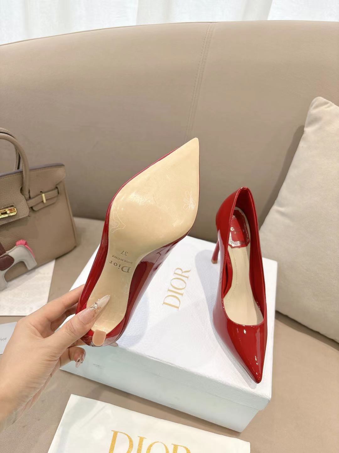 Z2Q95D125 Popular high-quality leather Shoes