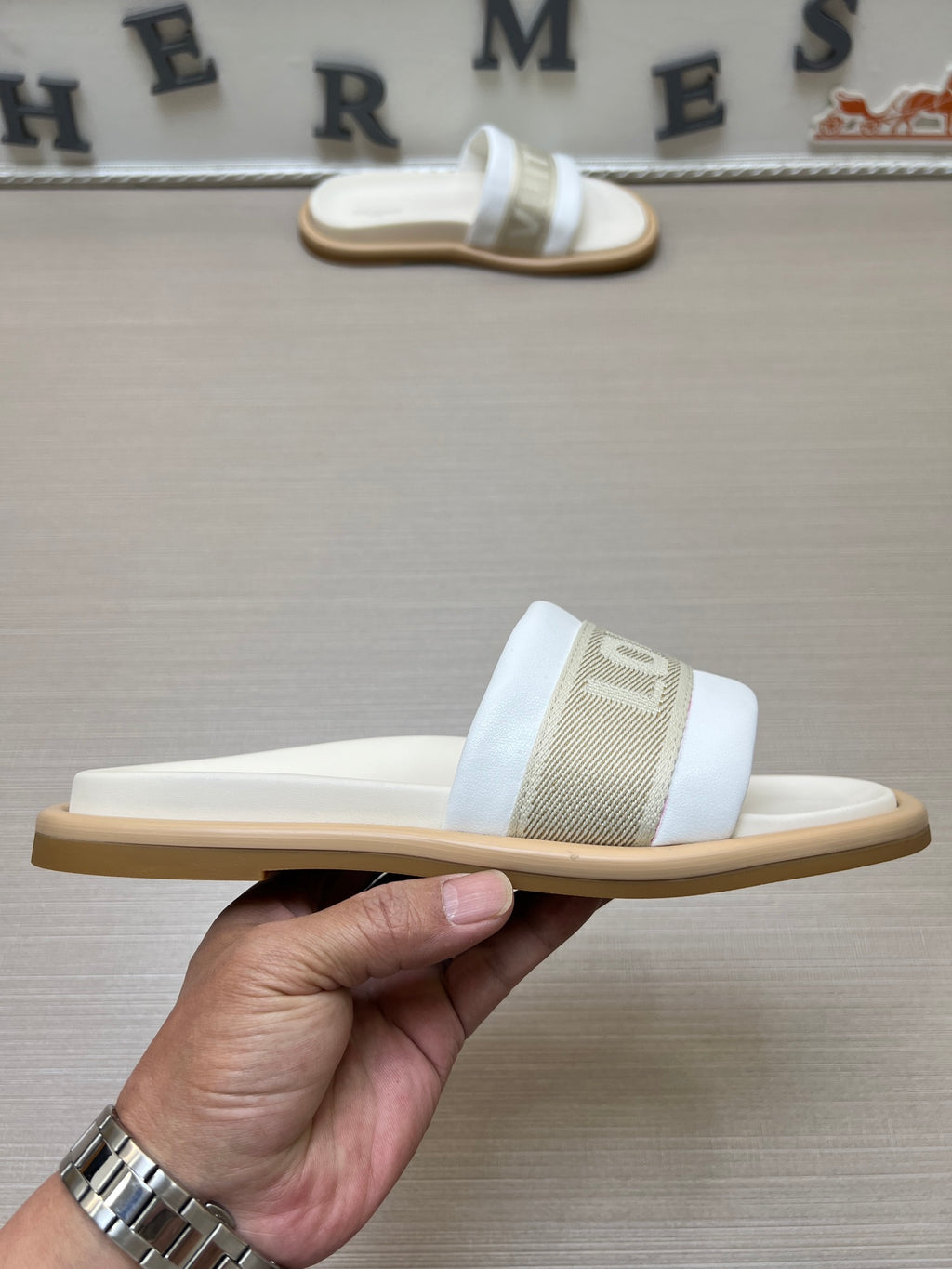 Z5Z35E298 Popular Slippers