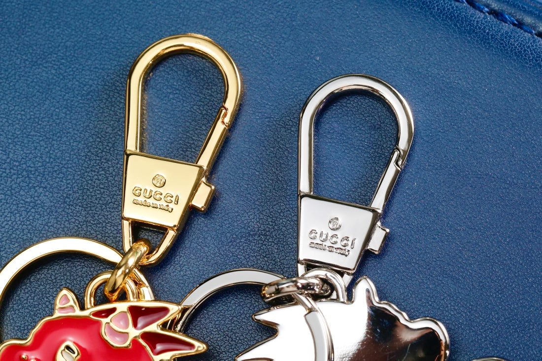 A1R35E17  Popular key closure