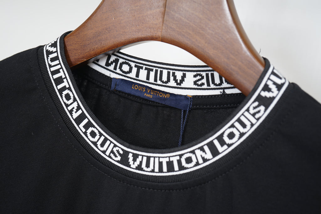 U1R76E21 Popular T-shirts