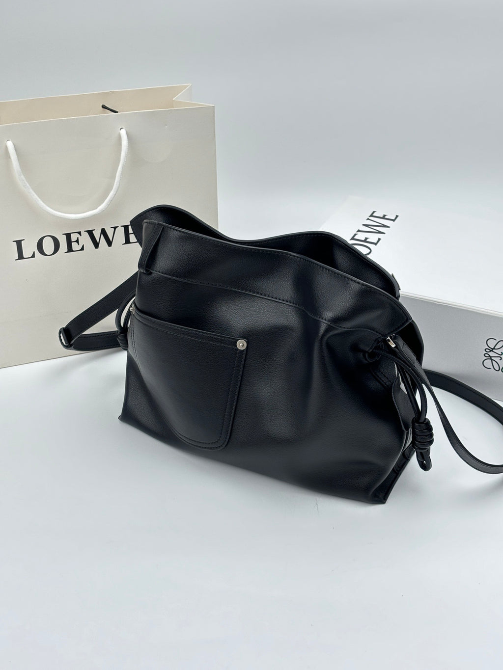 B1P36A47 Popular leather bag