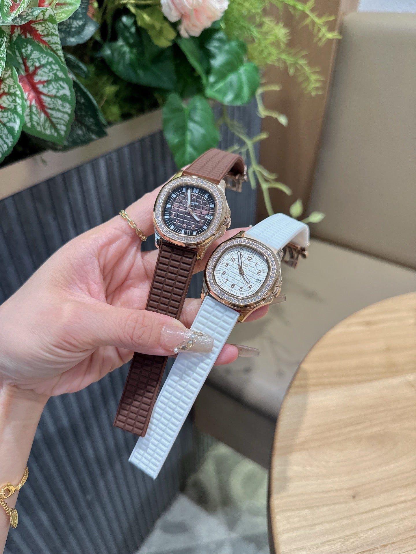 L1N36A3  Popular Watches