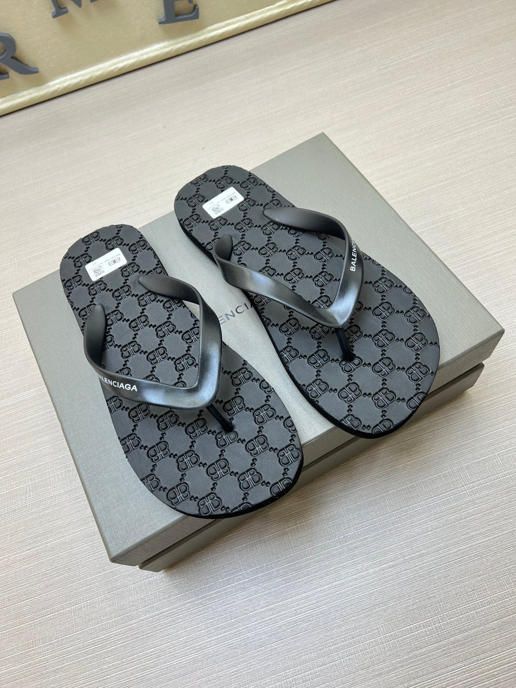 Z5QB16 Popular Slippers