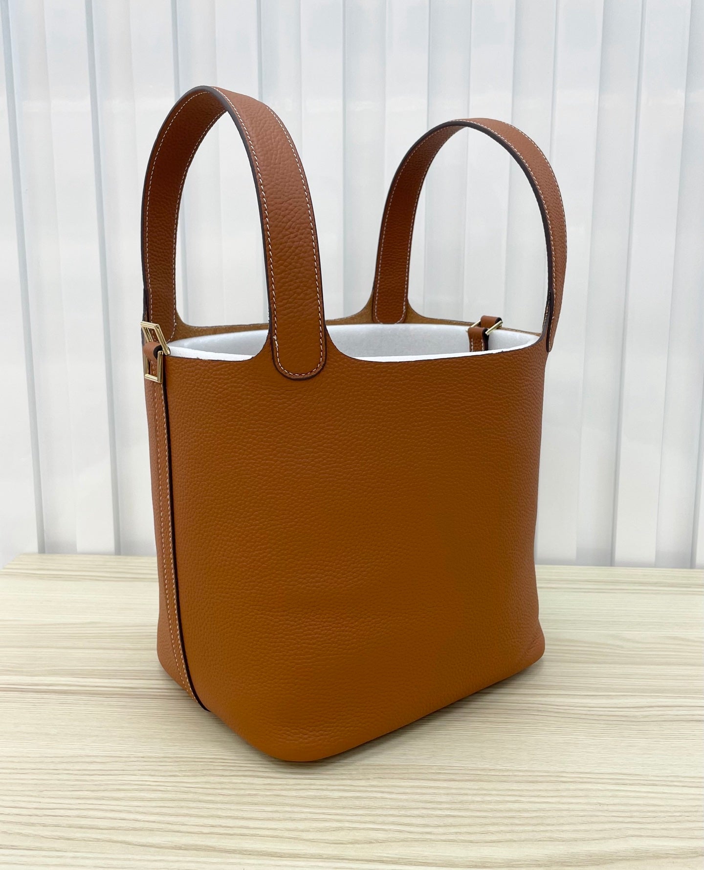 B1R15H6 Popular   leather bag