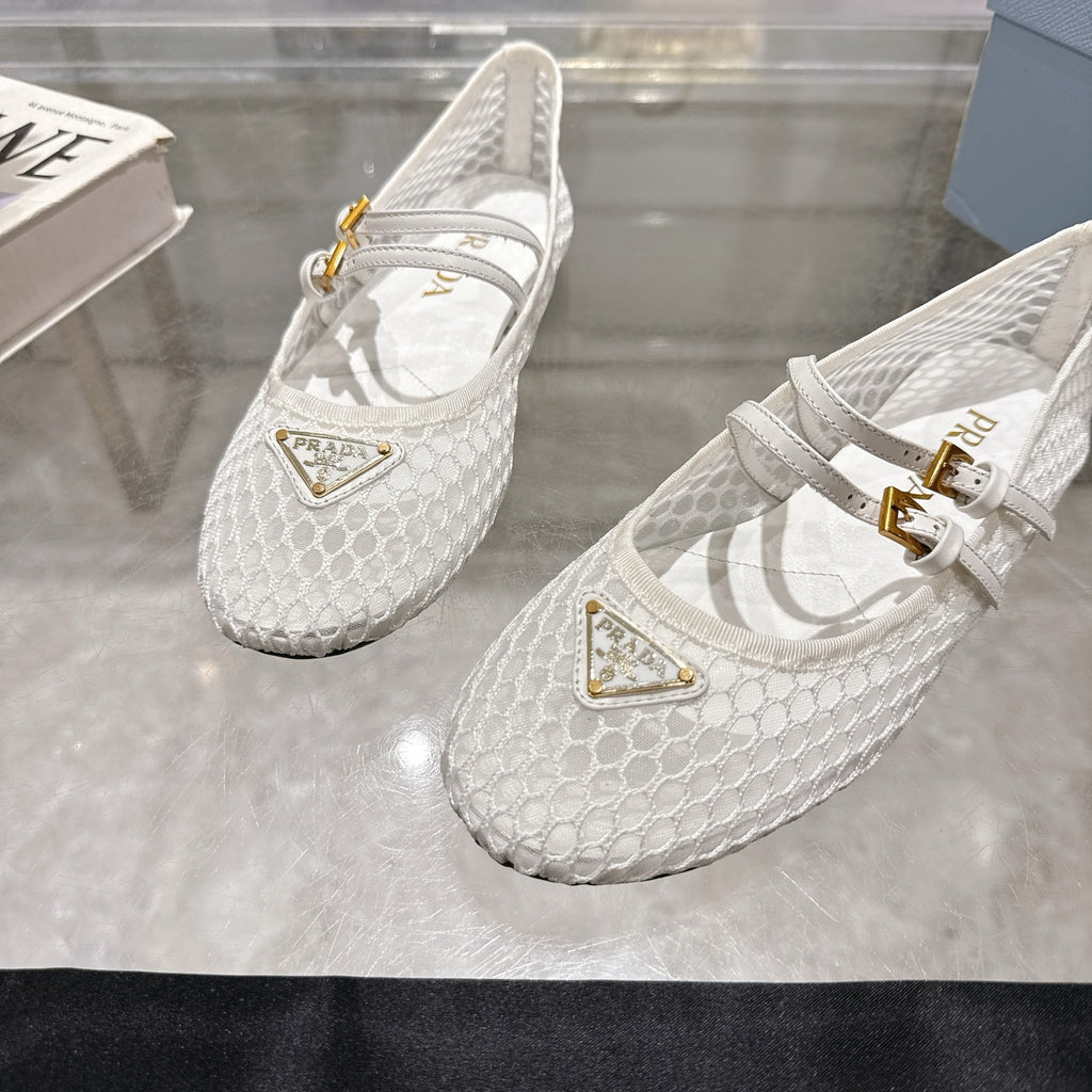 Z2Q55P42  Popular Casual shoes
