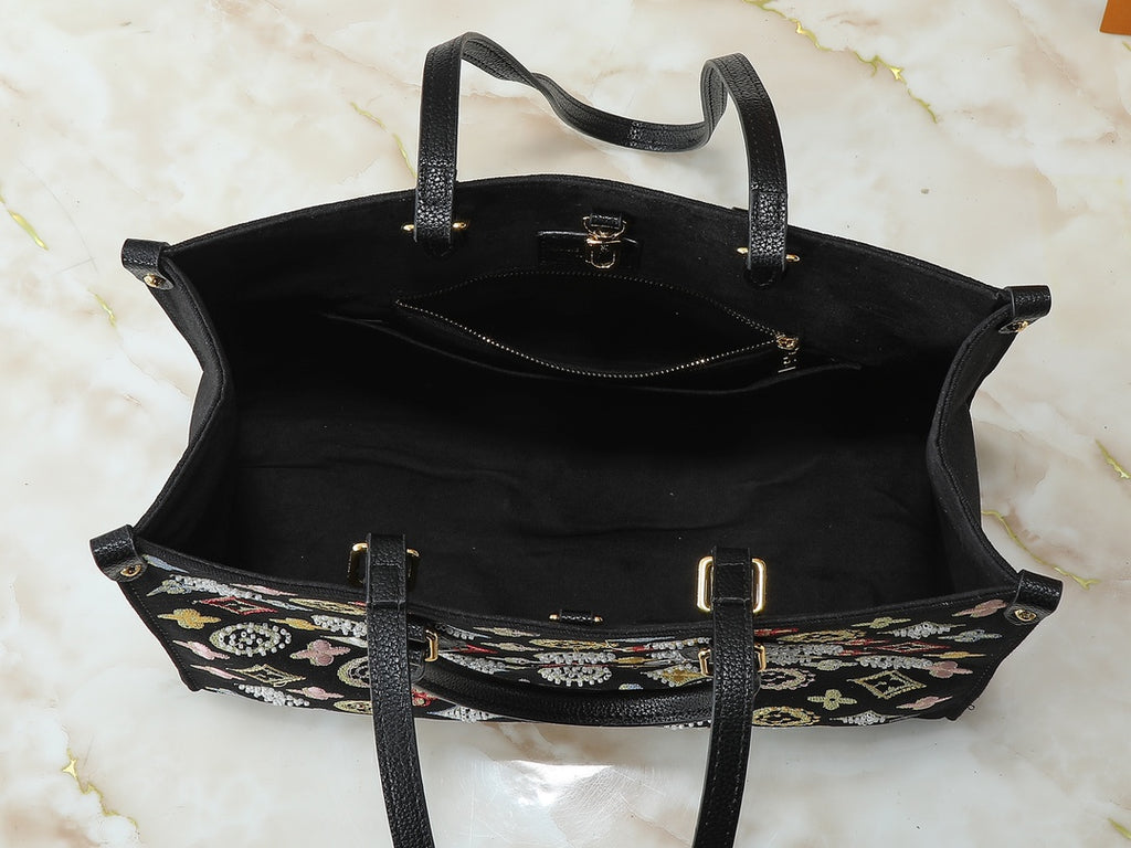 B1R15E22 Popular  genuine leather embroidered bag