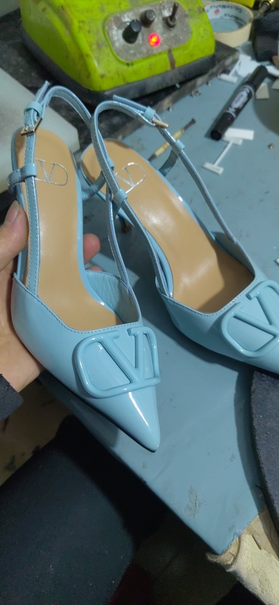 Z2R45VL21 Popular leather  High heels