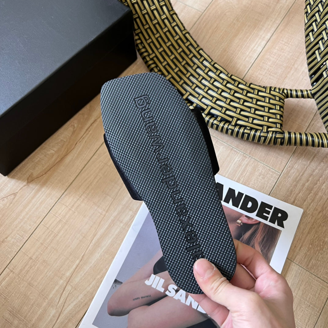 Z1ZZA5 Popular Slippers