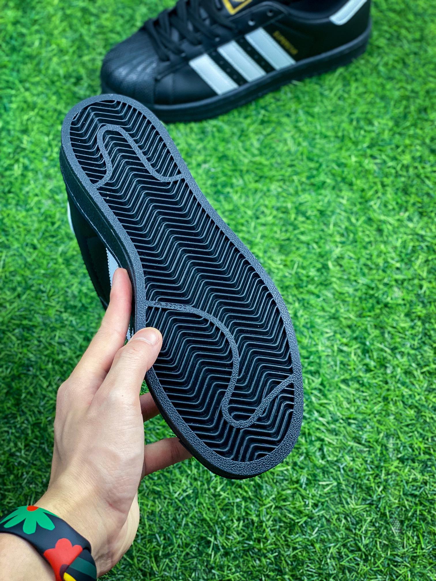 Z4Z35A72 Popular shoes (No box)