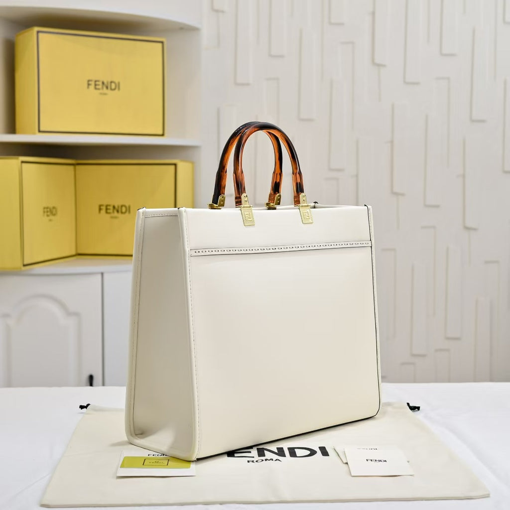 B1P36F105 Popular leather bag