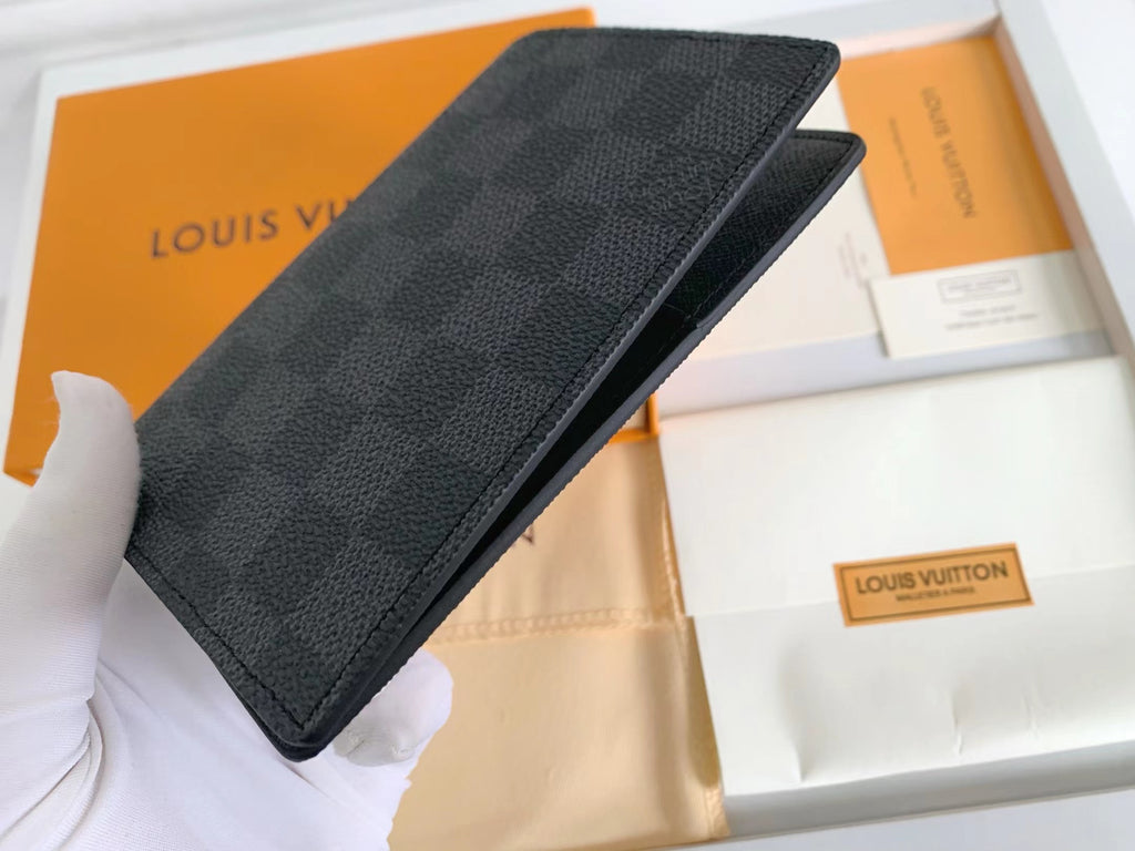 B1A42E300 Popular  leather wallets