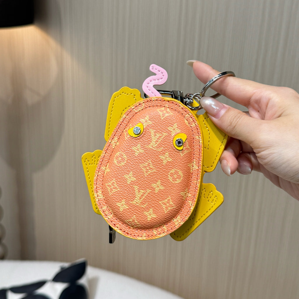 A1Z105E3 Popular bag 's charms accessories