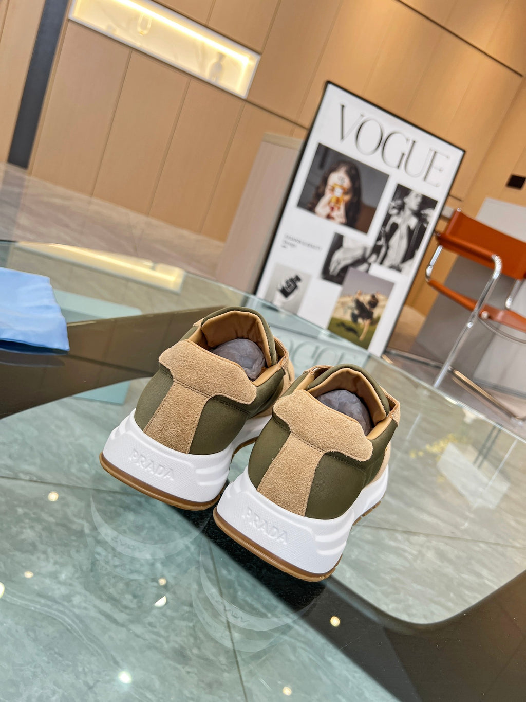 Z2LPD5  Popular high-quality shoes