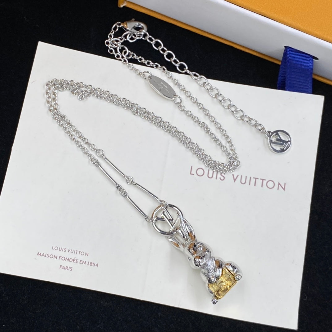 X1Q85E338X Popular Necklaces