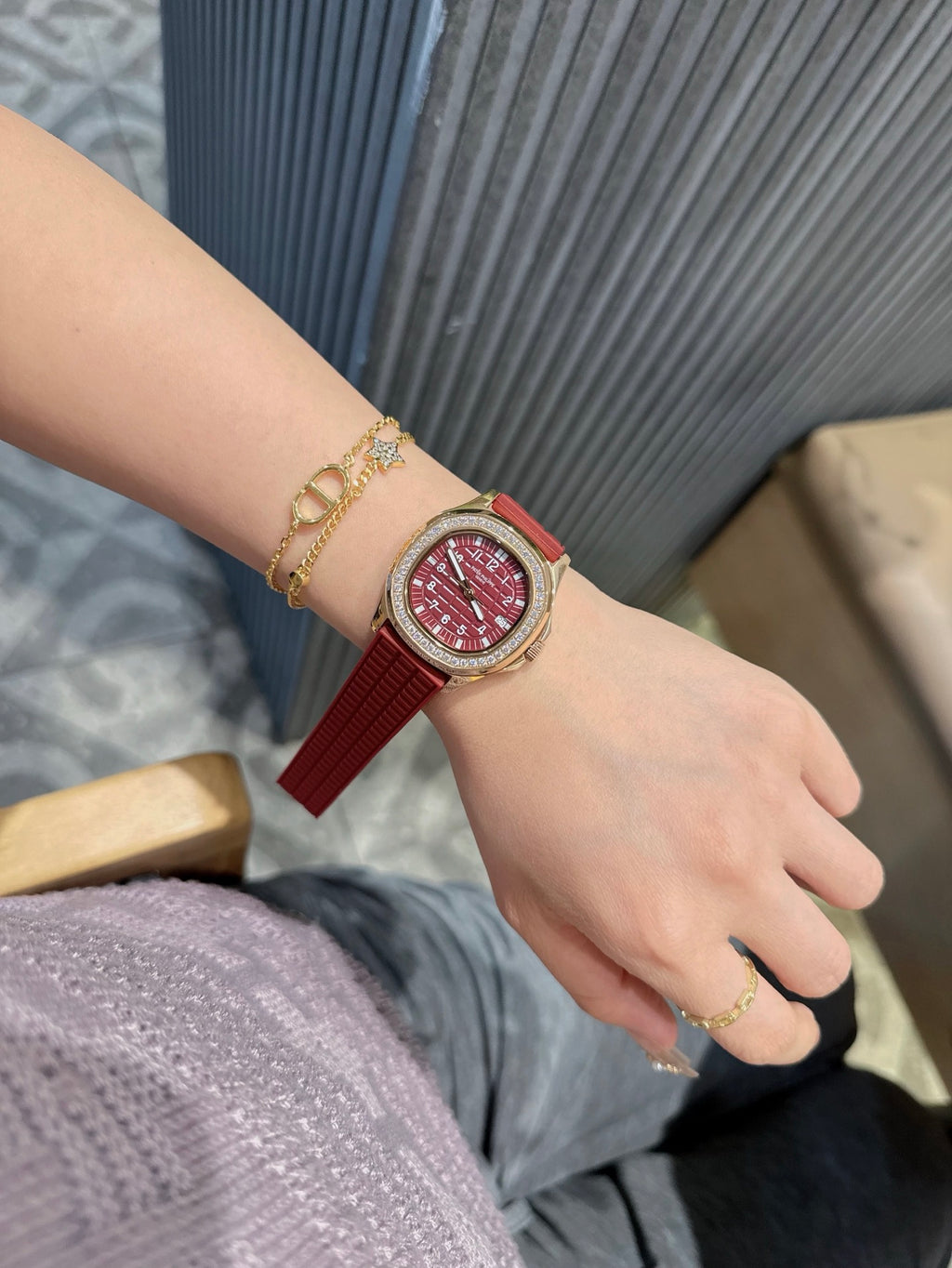 L1N36A5  Popular Watches