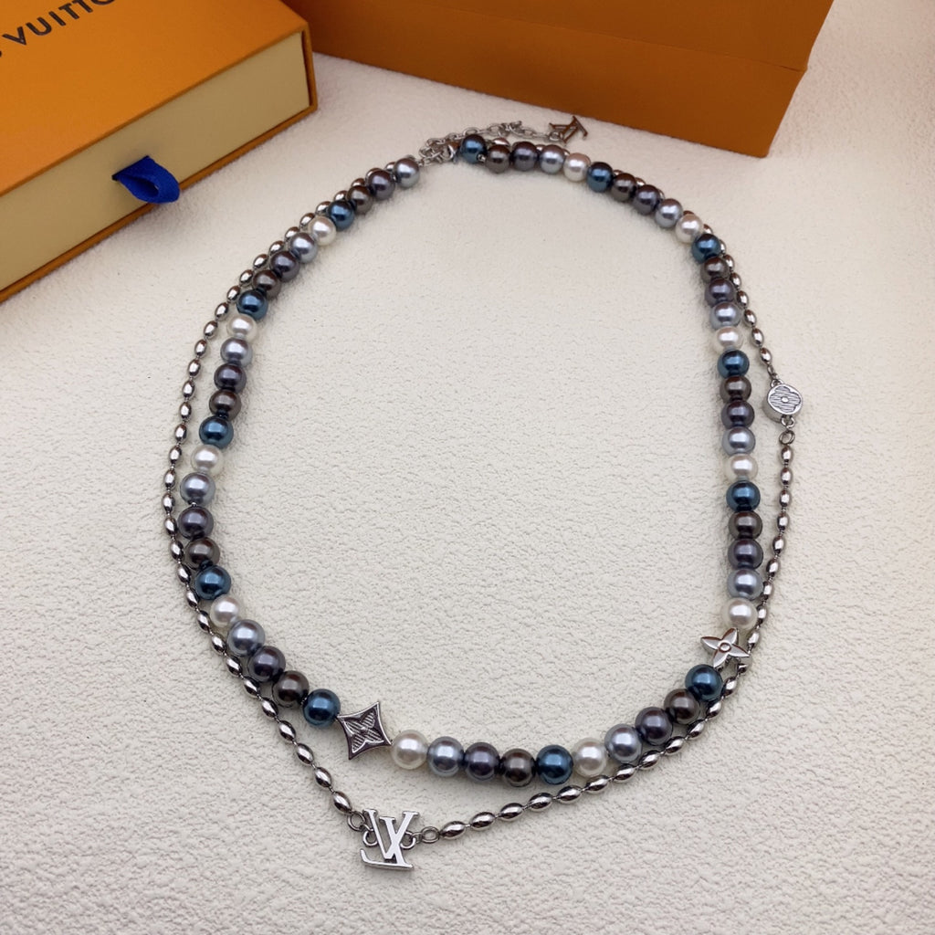 X1Q85E342X Popular Necklaces. Bracelets