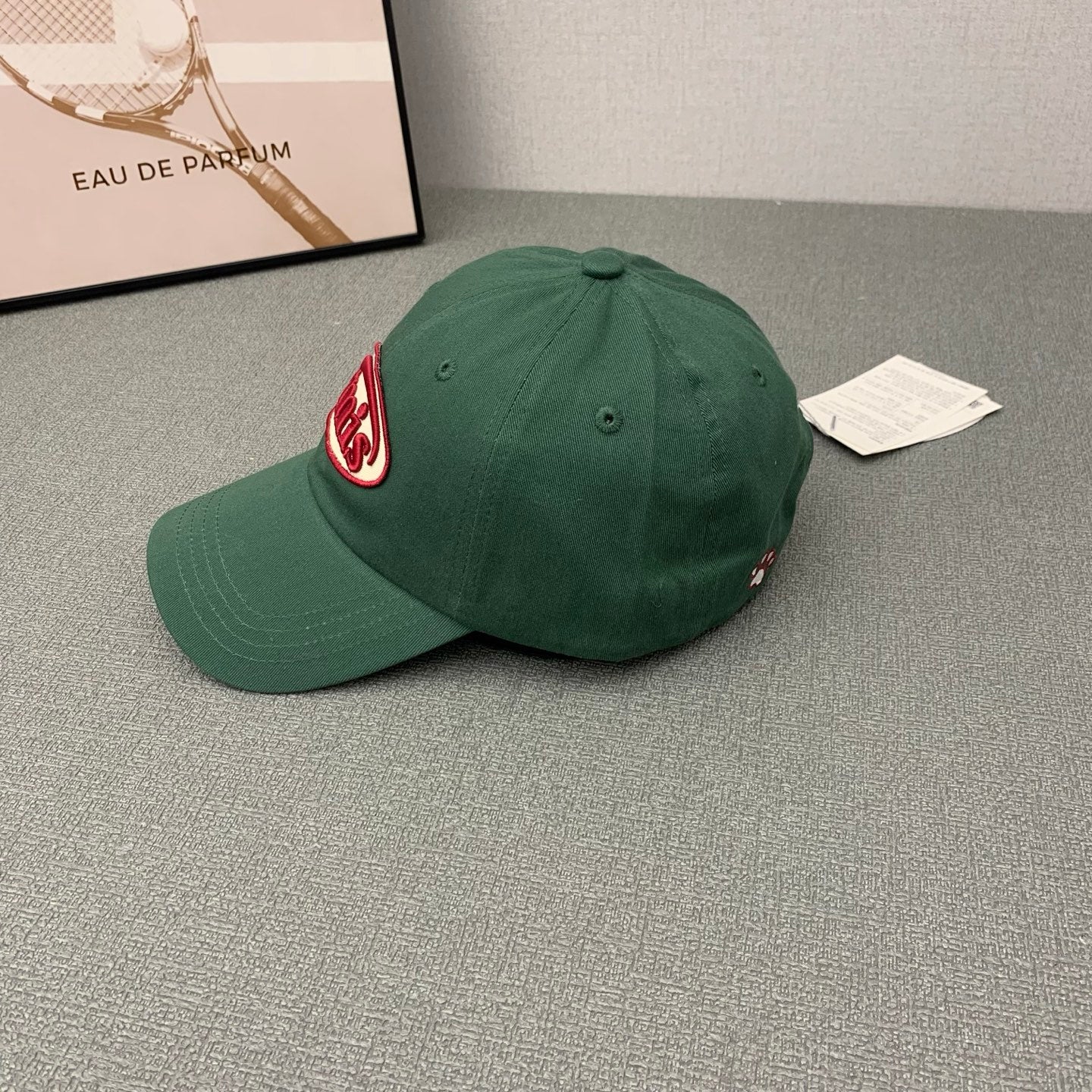 M1P45A569 Popular  hats