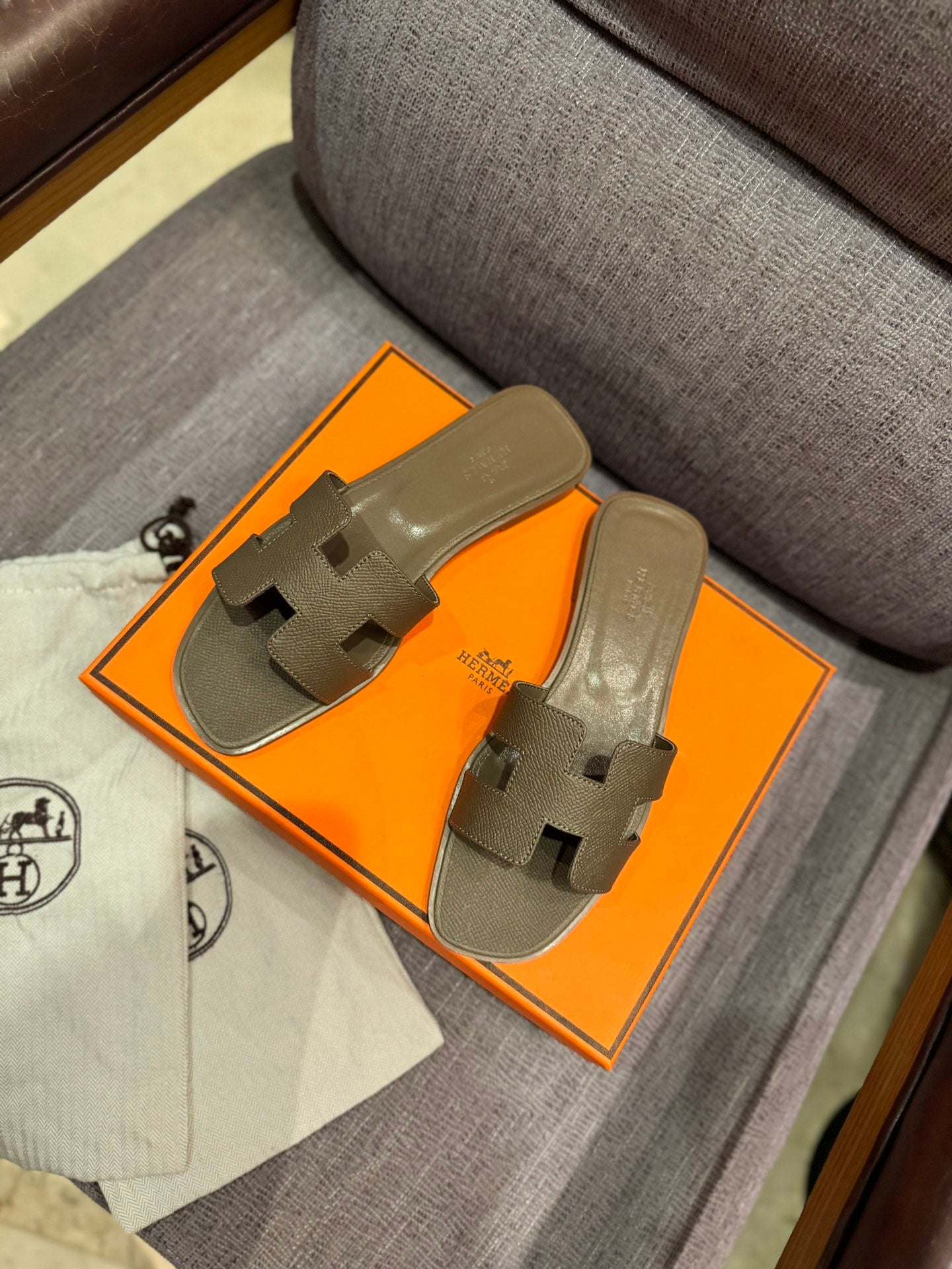 Z1ZH237 Popular Slippers