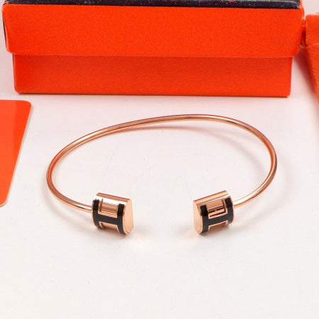 X2B60H36K  Popular Bracelets