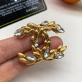 X1Z94C876   Popular Brooch
