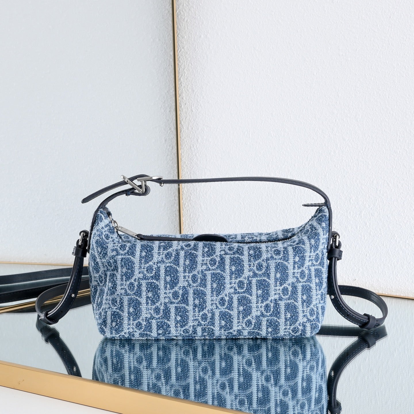 B1R76D44 Popular bag