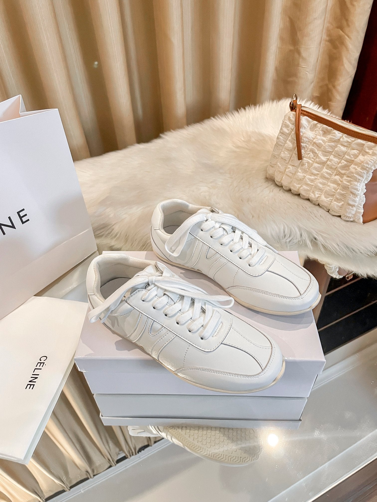 Z1N285N2  Popular sneakers