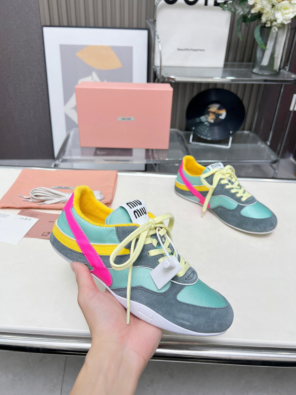 Z2Q105A247 Popular high-quality Shoes