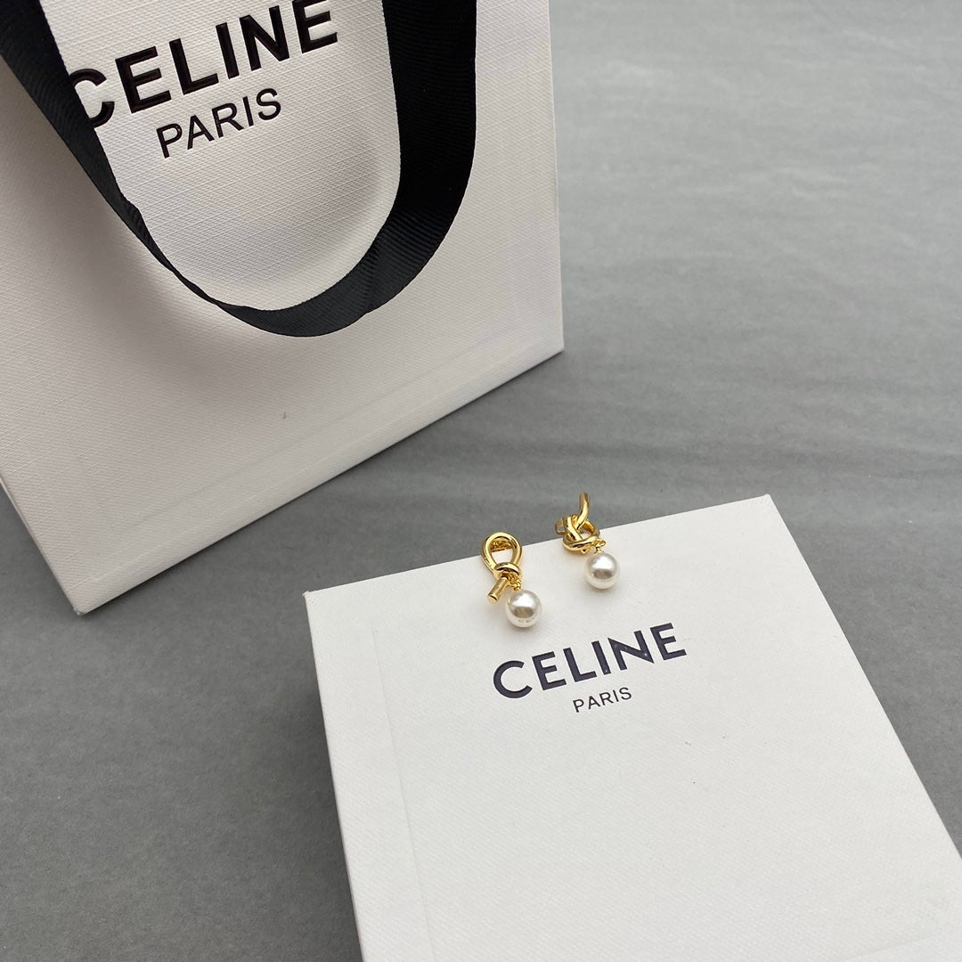 X1Z94CL632E Popular  Earrings
