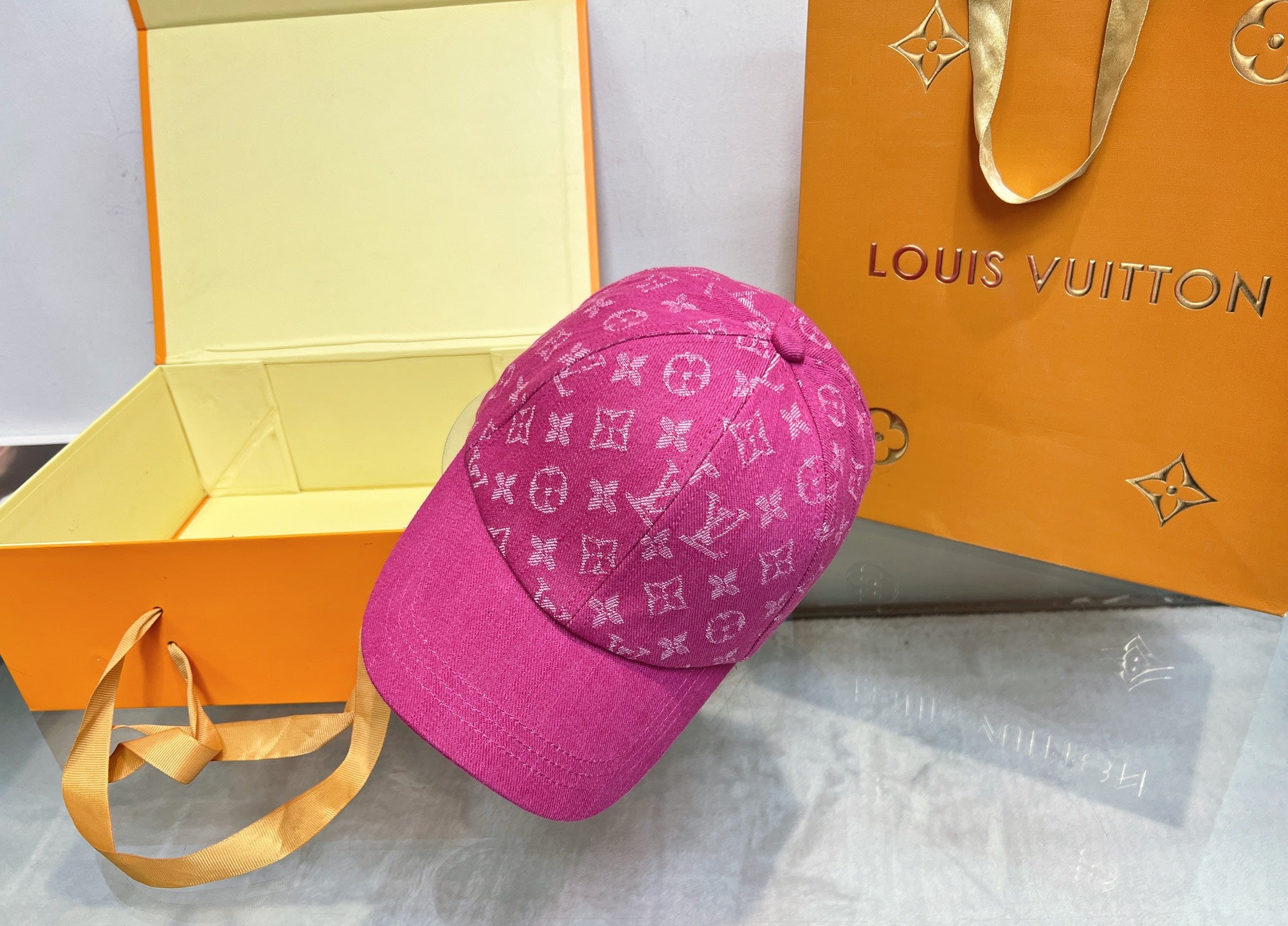 M1R76E24 Popular hats
