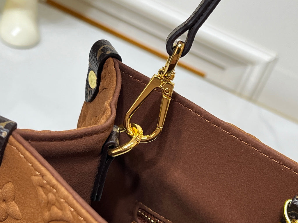 B1R115E156 Popular bag