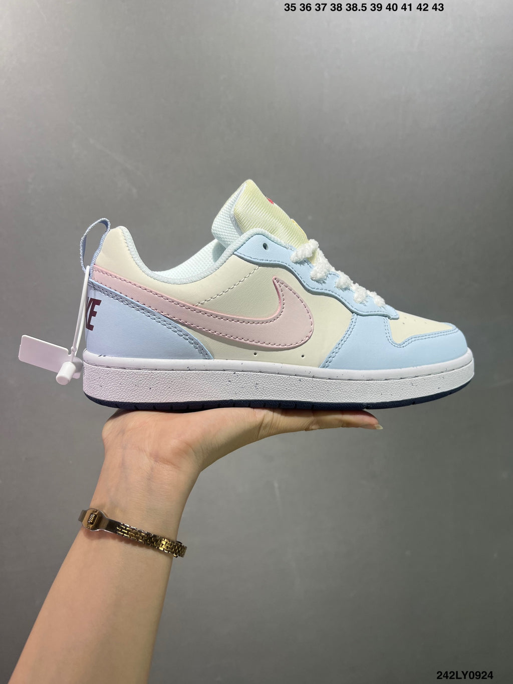 Z4Z35A21 Popular shoes (No box)