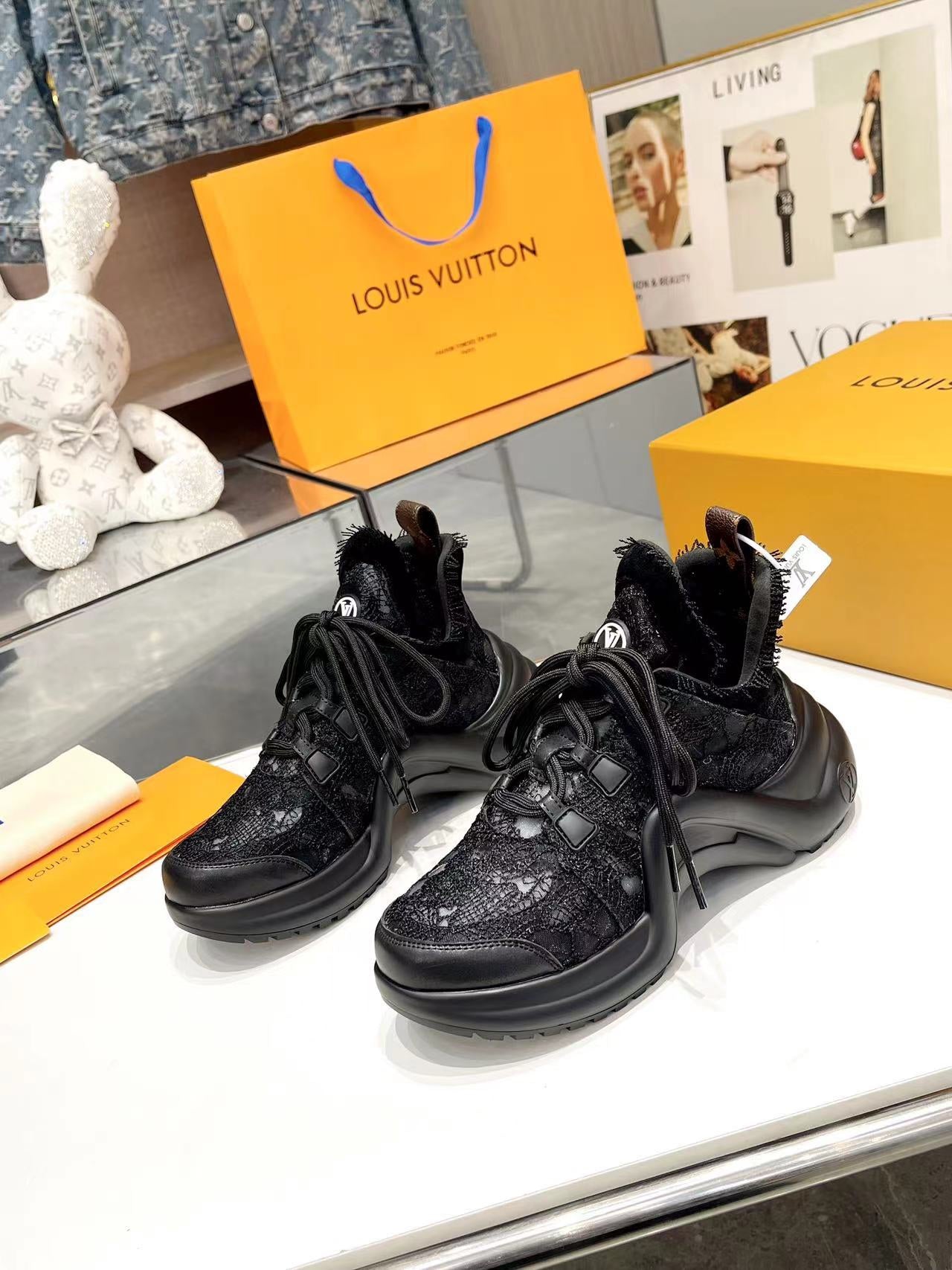 Z2Q95E179  Popular high-quality Shoes