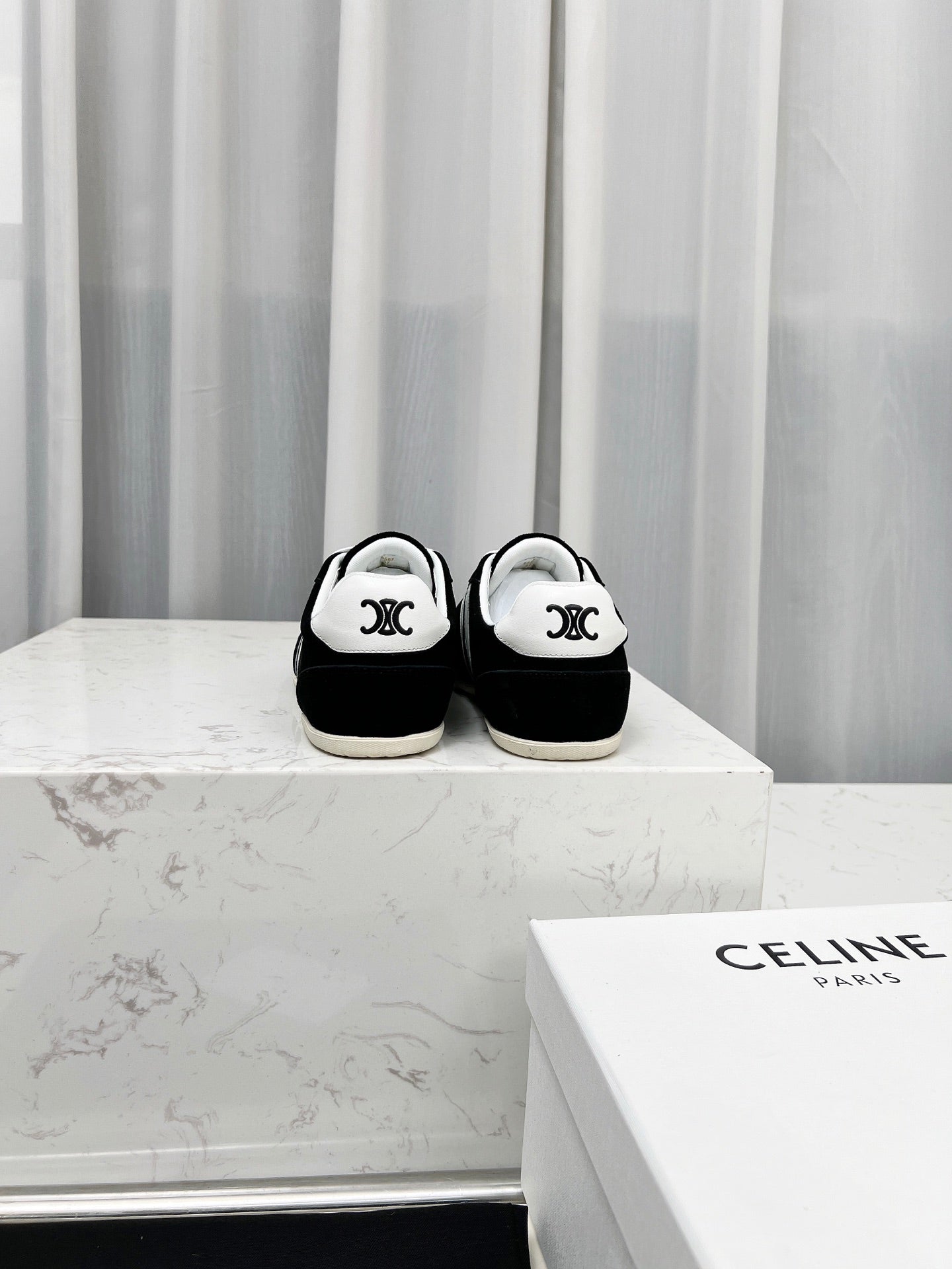Z2Q105N271 Popular high-quality Shoes