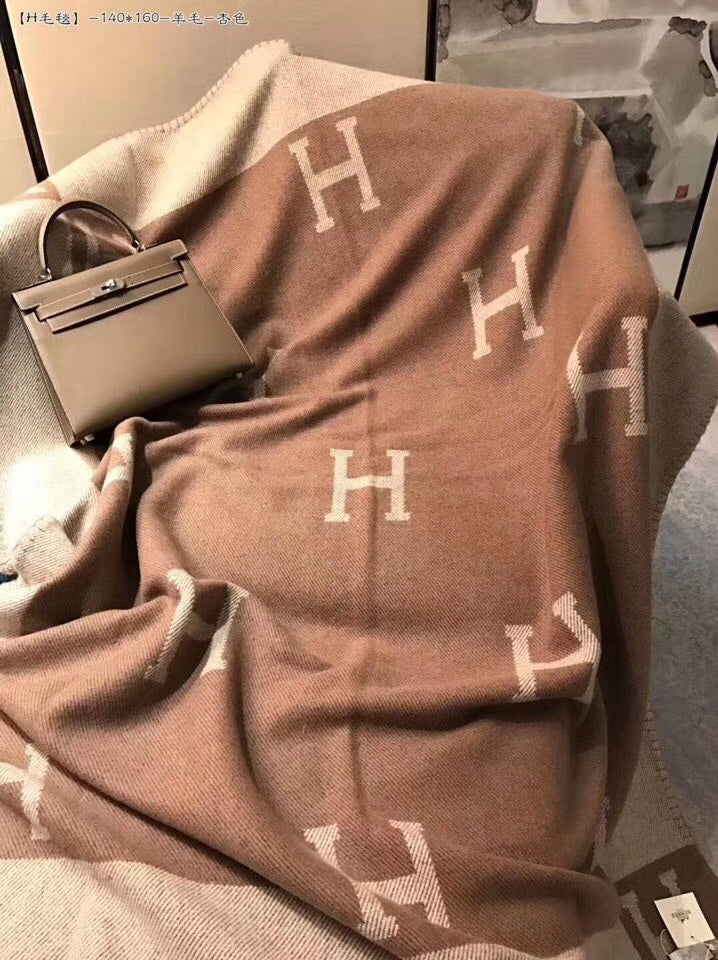 W1R86H28 Popular blanket