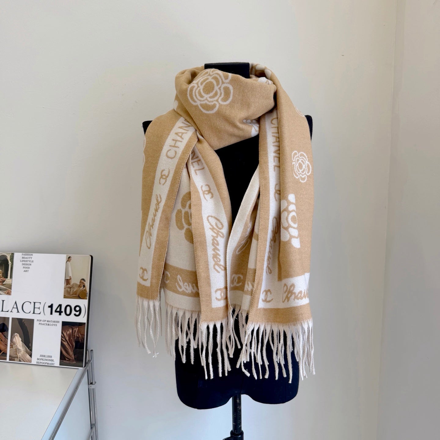 W1R86C21 Popular Winter Scarves