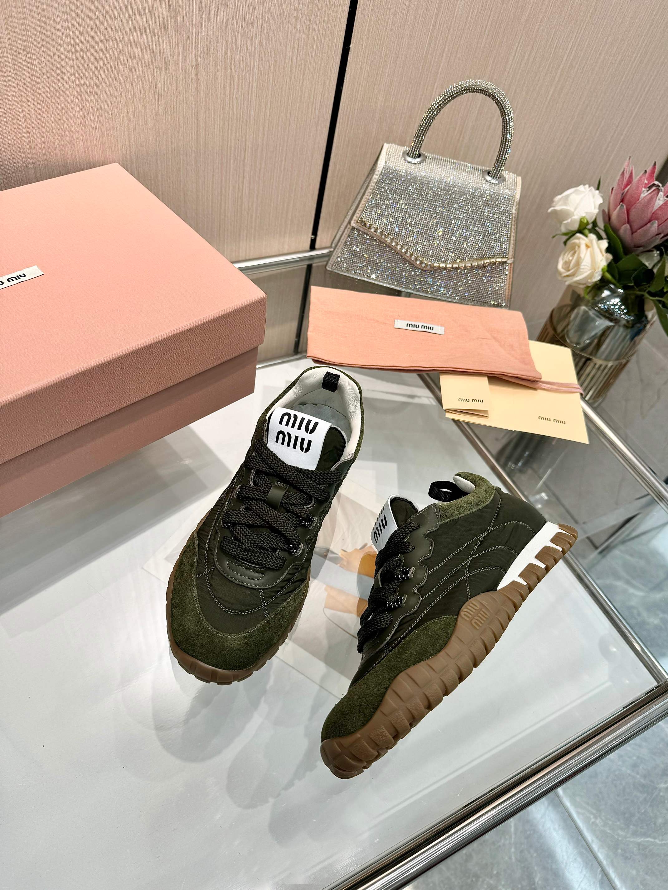 Z2Q95A18 Popular high-quality shoes