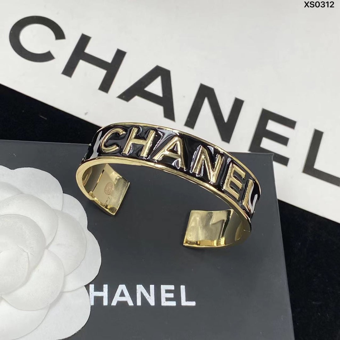 X1B62C189K  Popular Bracelets
