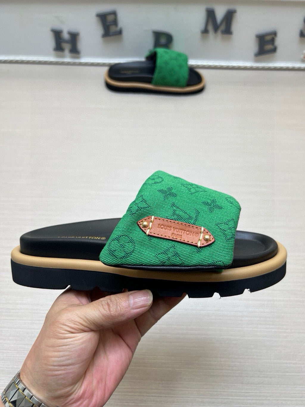 Z5QE8  Popular Slippers
