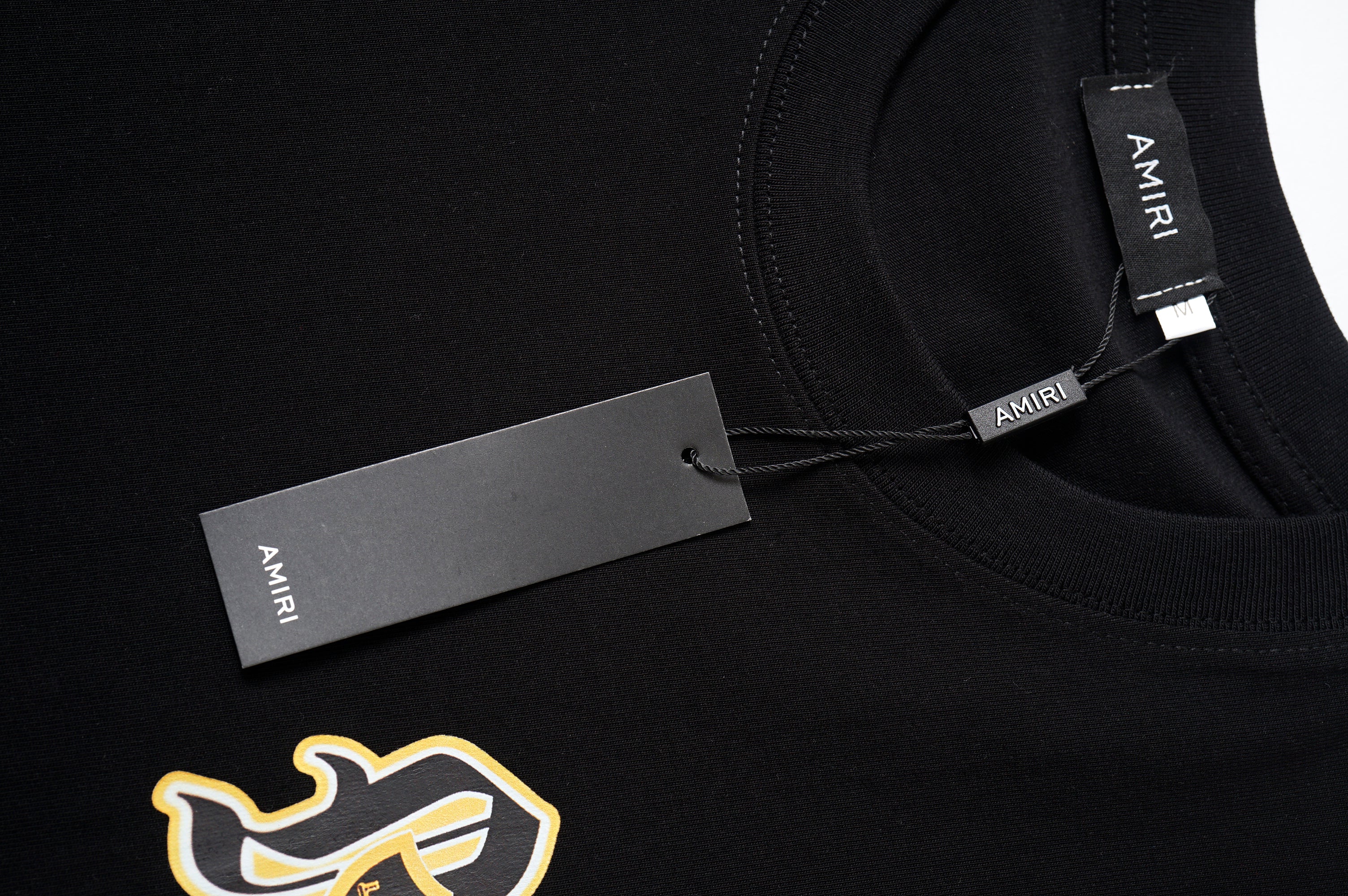 U1P36A25 Popular T-shirts